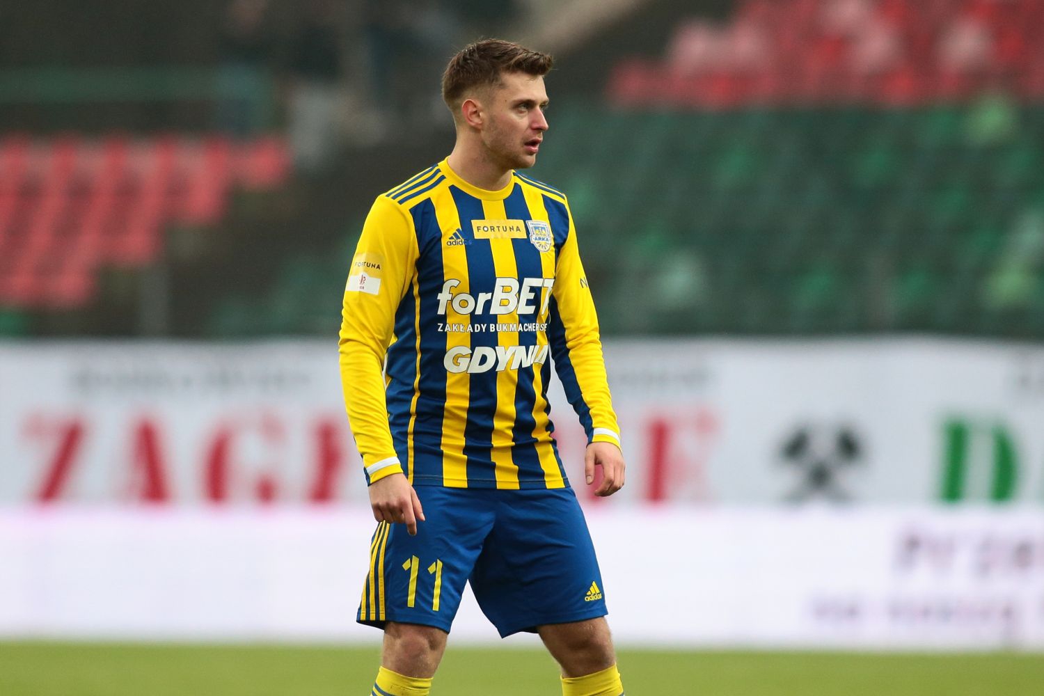 波兰队国脚成功在友谊赛中斩获进球，提升信心