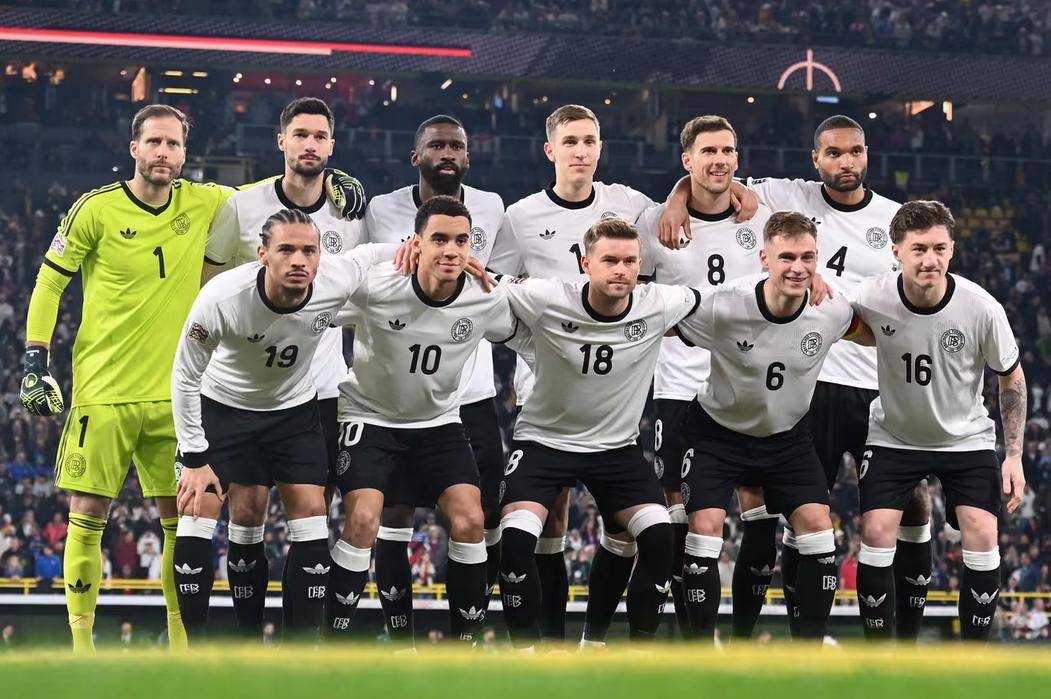 欧国联比赛：丹麦力克斯洛伐克，取得三连胜领先(捷克和斯洛伐克是一个国家吗)